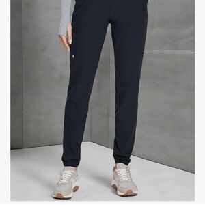 Women’s Pants